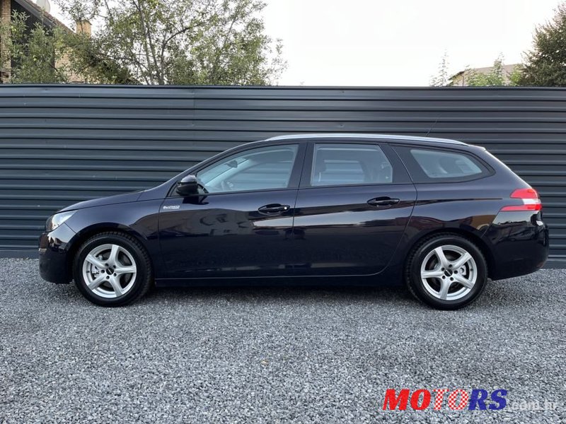 2016' Peugeot 308 Sw photo #2