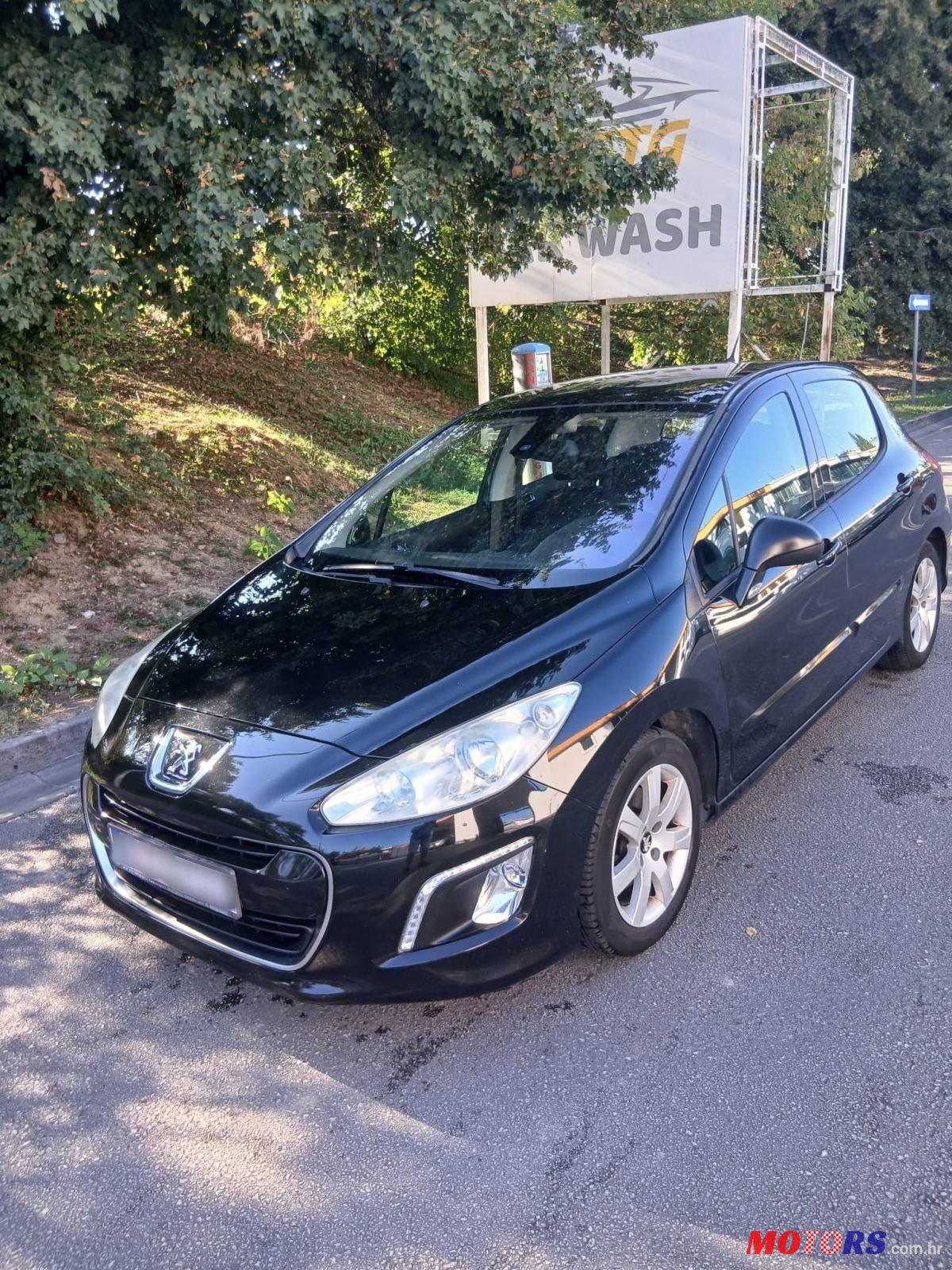 2012' Peugeot 308 1,6 E-Hdi photo #1