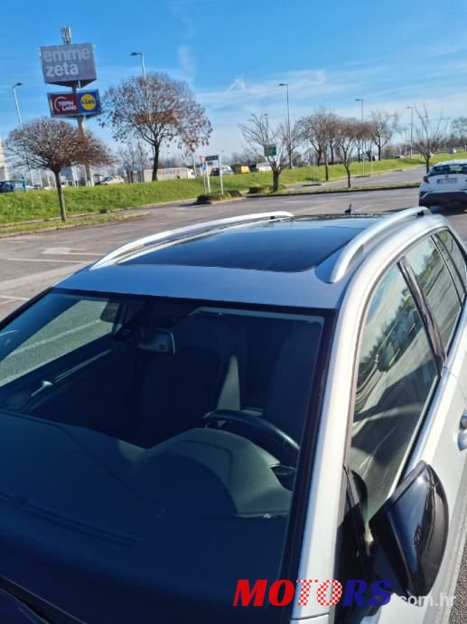 2014' Volkswagen Golf 7 Variant photo #3