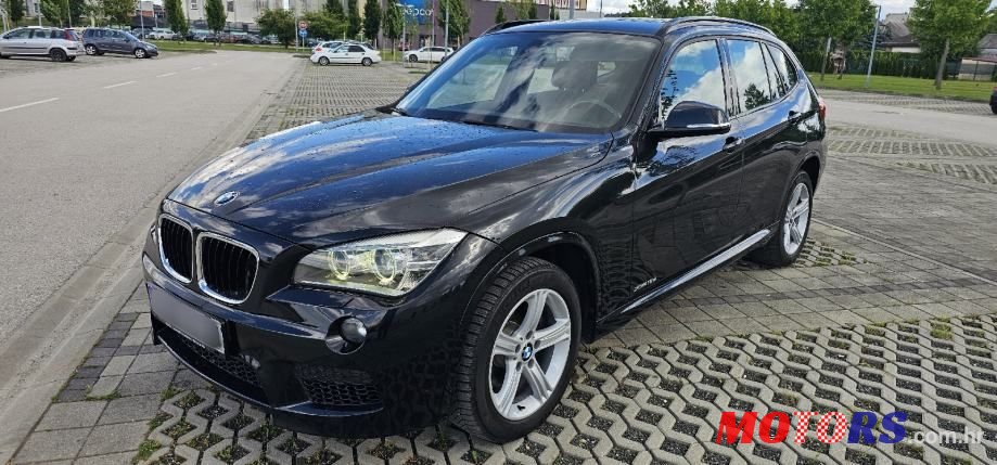 2013' BMW X1 Xdrive18D photo #2