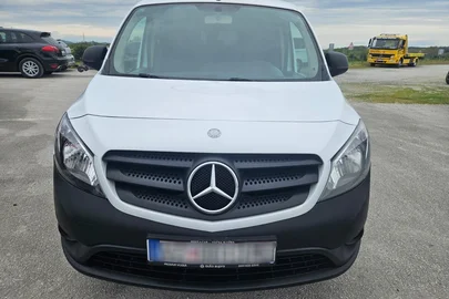 2016' Mercedes-Benz Citan 111