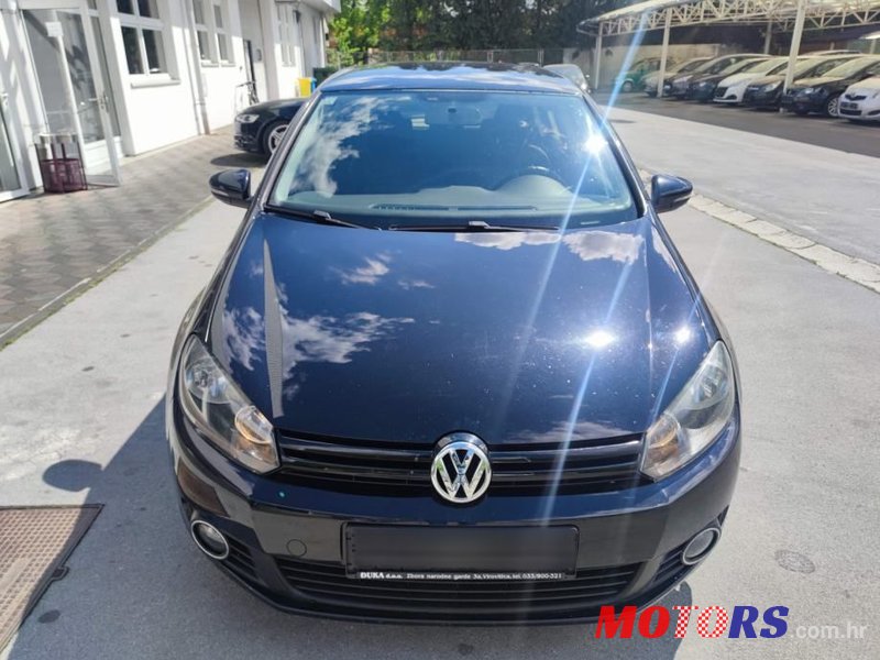 2009' Volkswagen Golf 6 1,6 Tdi photo #3