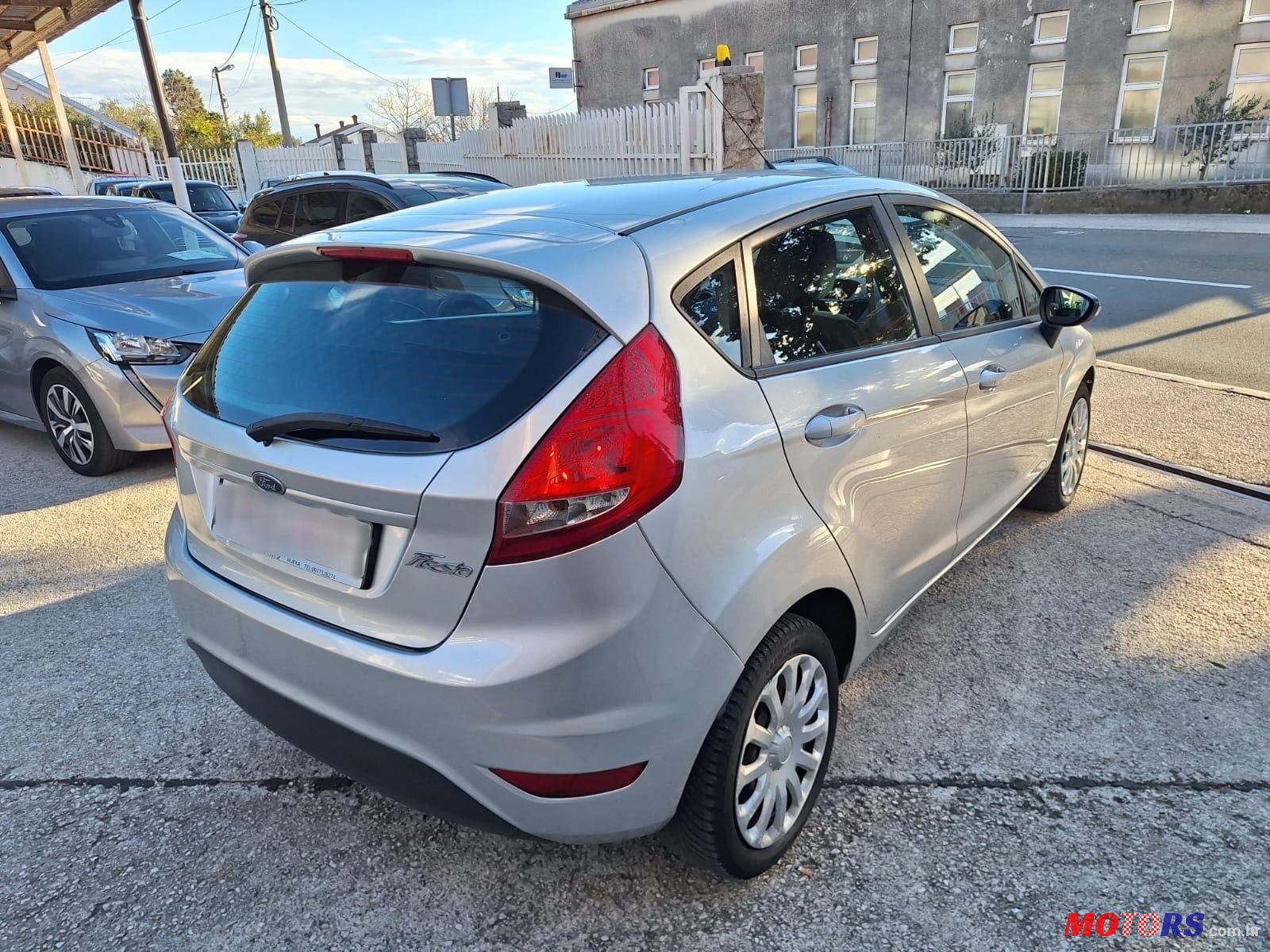 2010' Ford Fiesta 1,4 16V photo #4