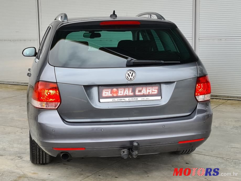 2012' Volkswagen Golf 6 Variant photo #4