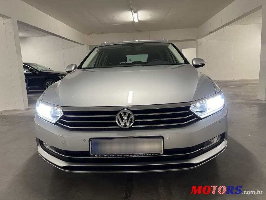 2016' Volkswagen Passat Variant photo #3