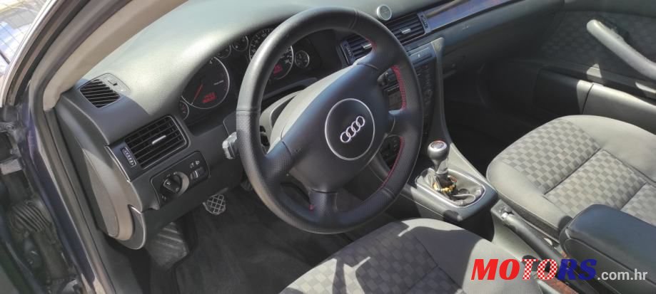 2002' Audi A6 photo #6