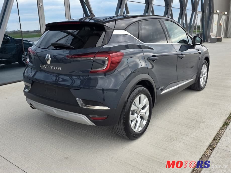 2020' Renault Captur Tce photo #4