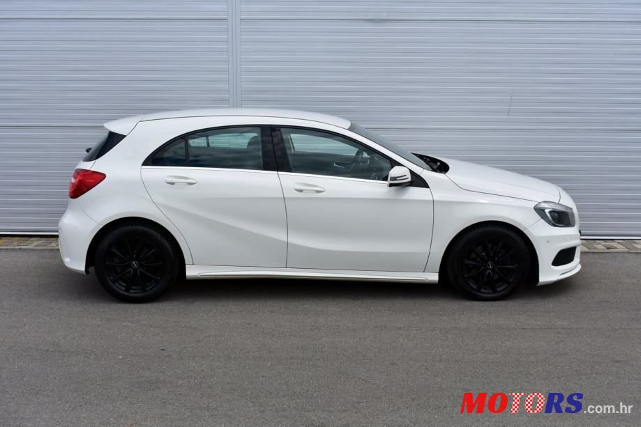 2013' Mercedes-Benz A-Klasa photo #2