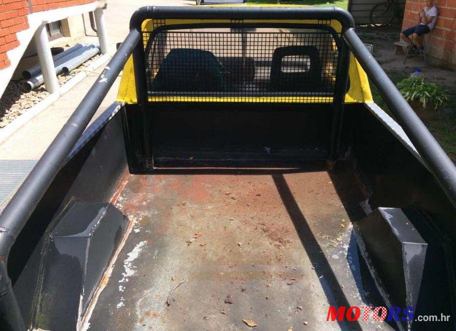 1986' Volkswagen Caddy Pick Up photo #1