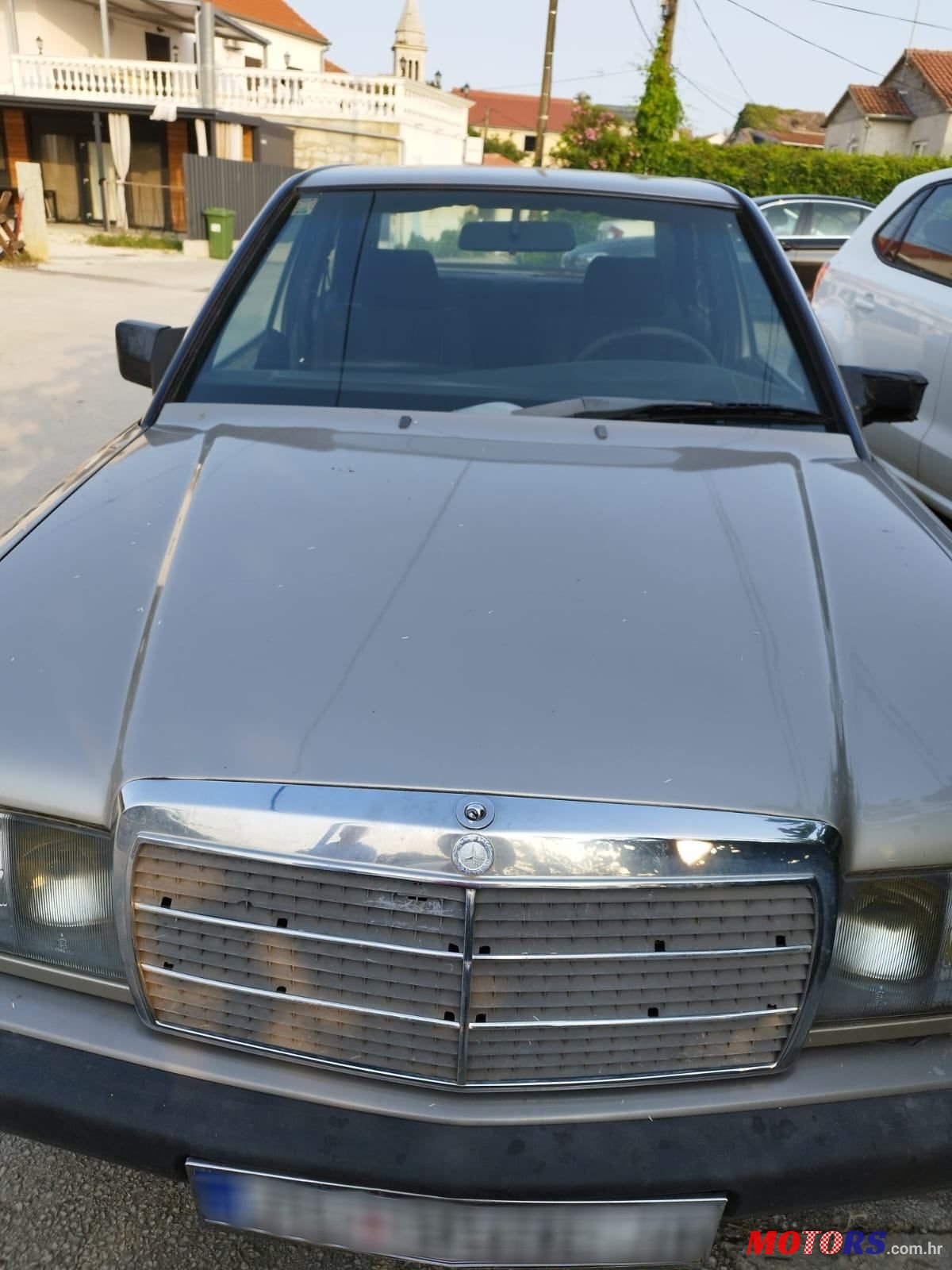 1990' Mercedes-Benz 190 D photo #2