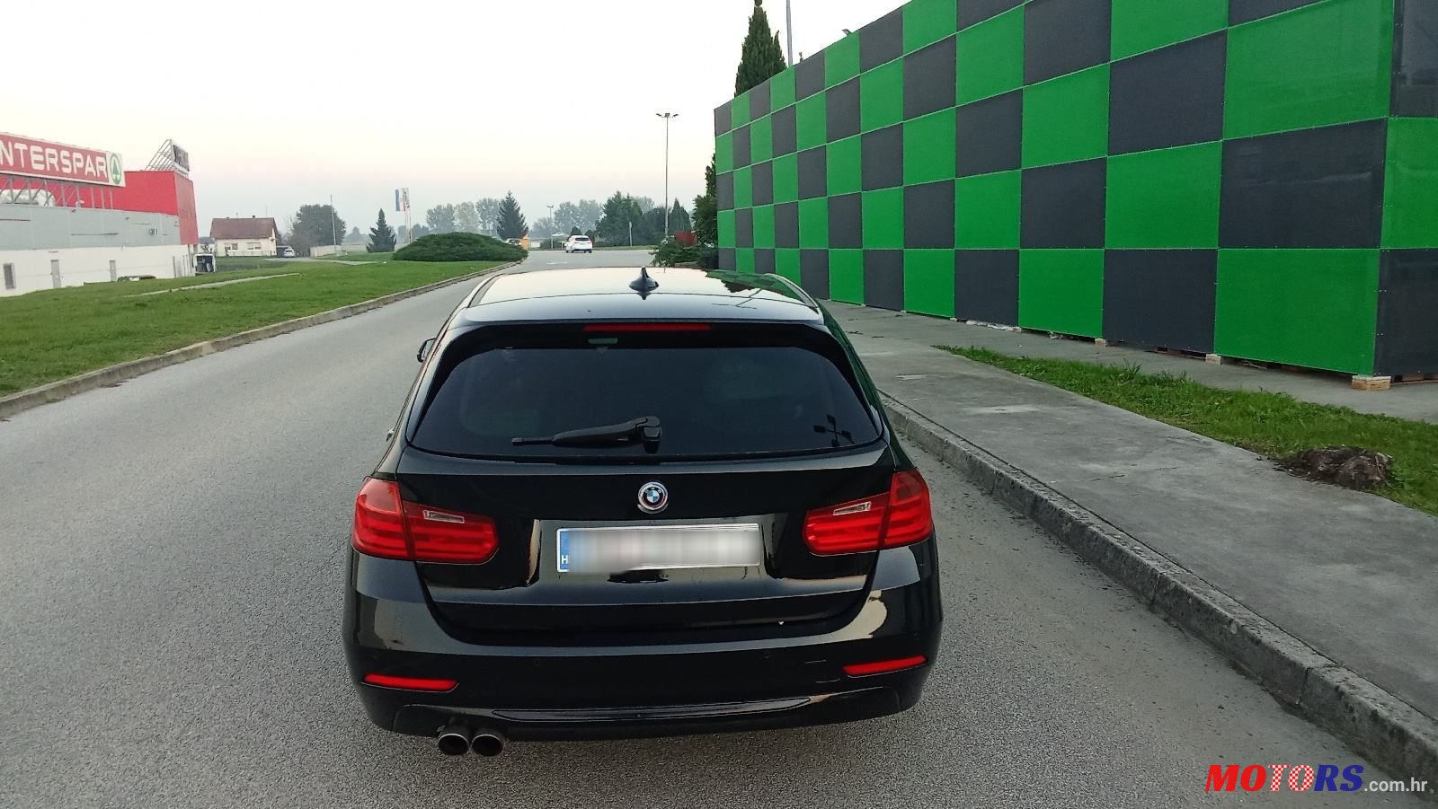 2012' BMW Serija 3 318D Touring photo #6