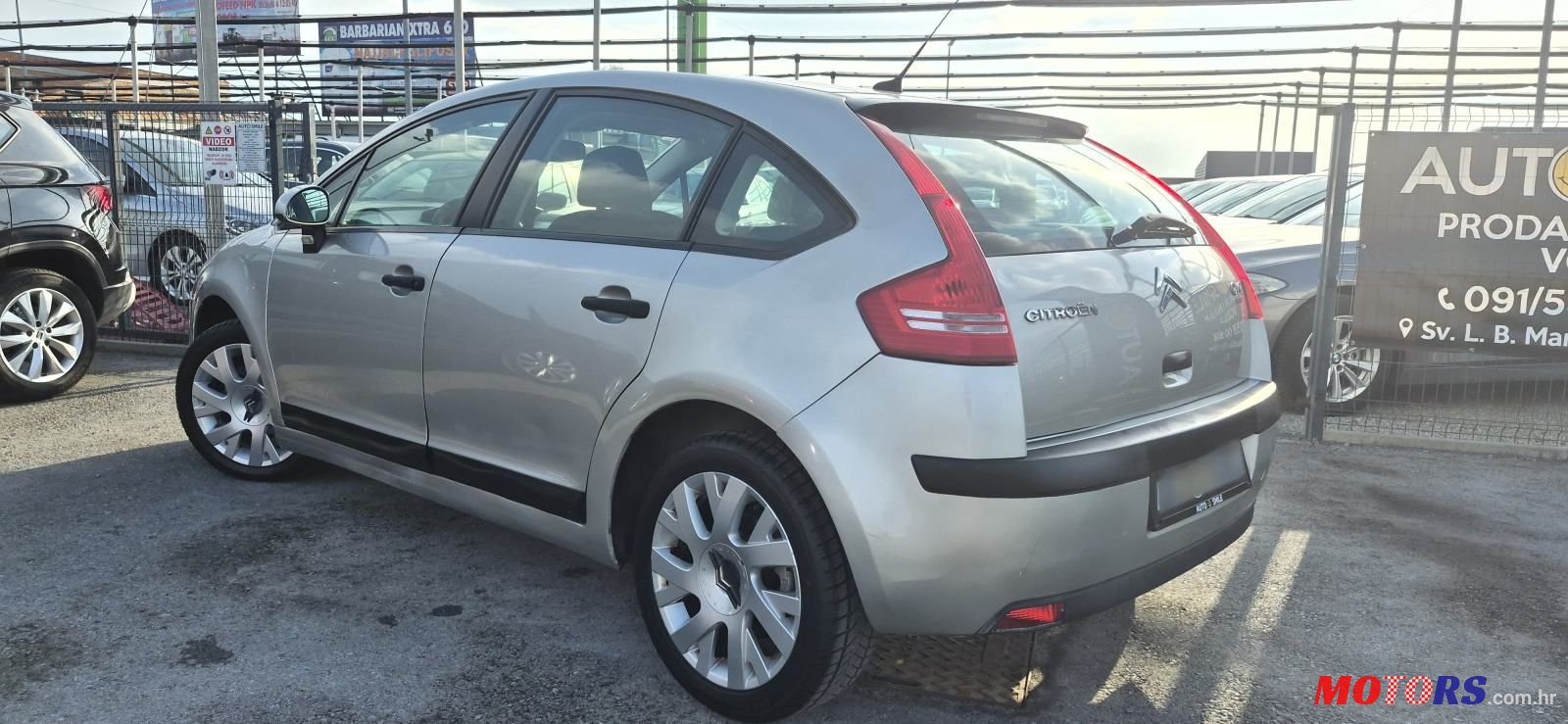 2008' Citroen C4 1,6 I 16V photo #4