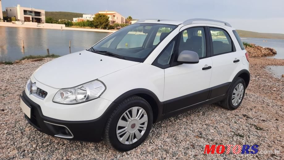 2013' Fiat Sedici 2.0Jtdm photo #2