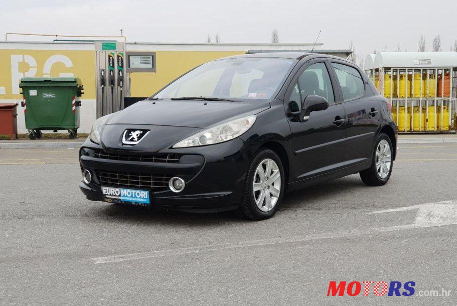 2007' Peugeot 207 1,6 Hdi photo #1