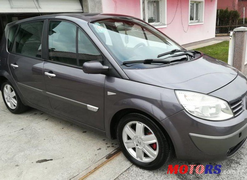 2005' Renault Scenic 1,9 Dci photo #3