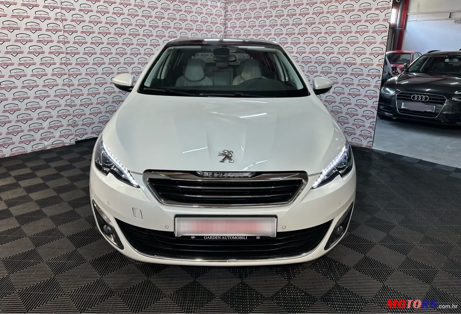 2016' Peugeot 308 1,2 photo #3