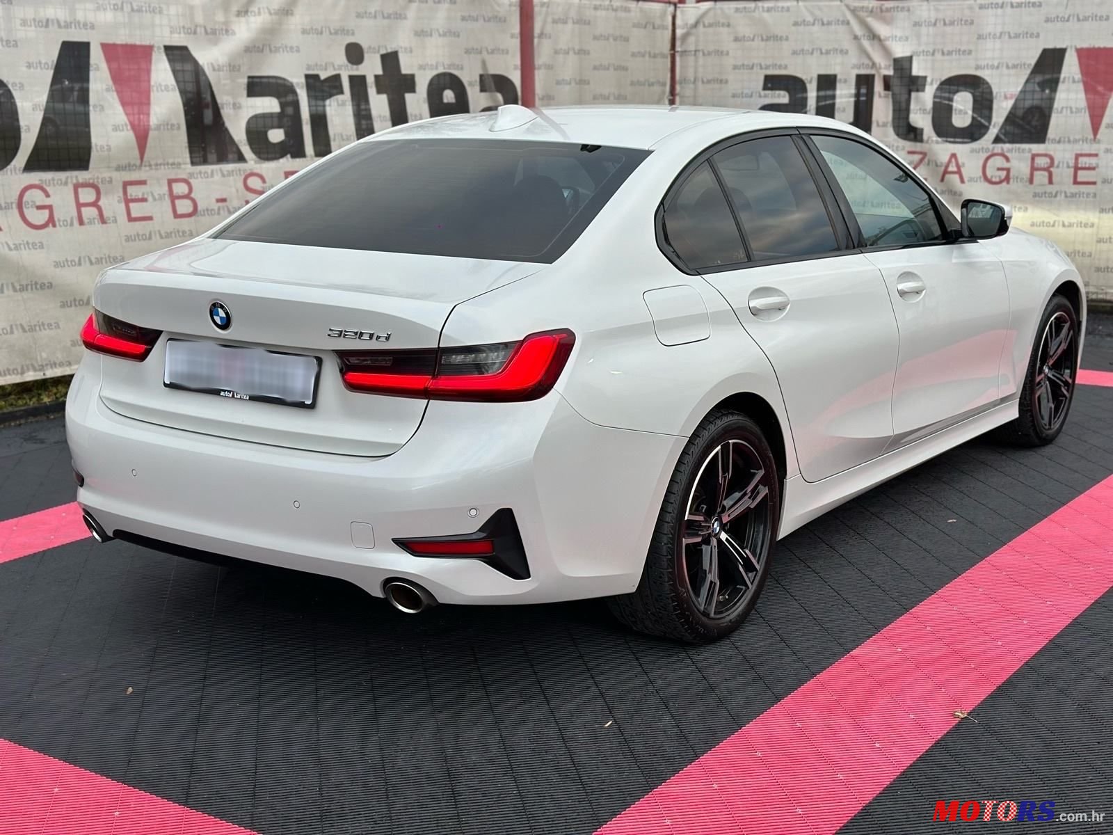 2019' BMW Serija 3 320D photo #4