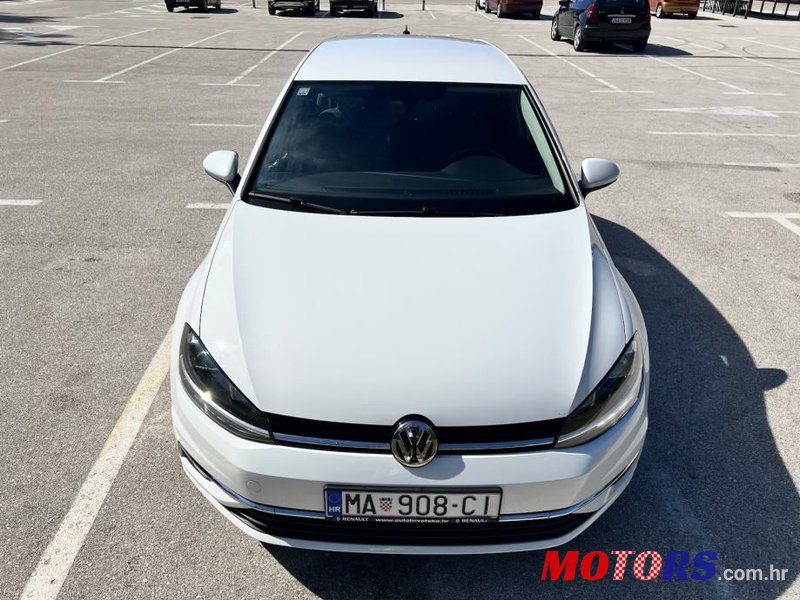 2019' Volkswagen Golf 7 1,6 Tdi photo #1