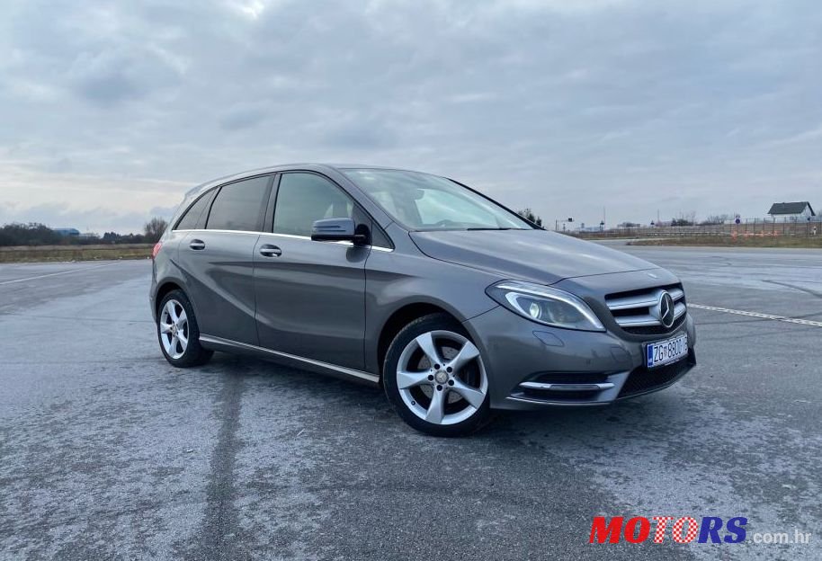 2012' Mercedes-Benz B-Klasa 200 Cdi photo #1