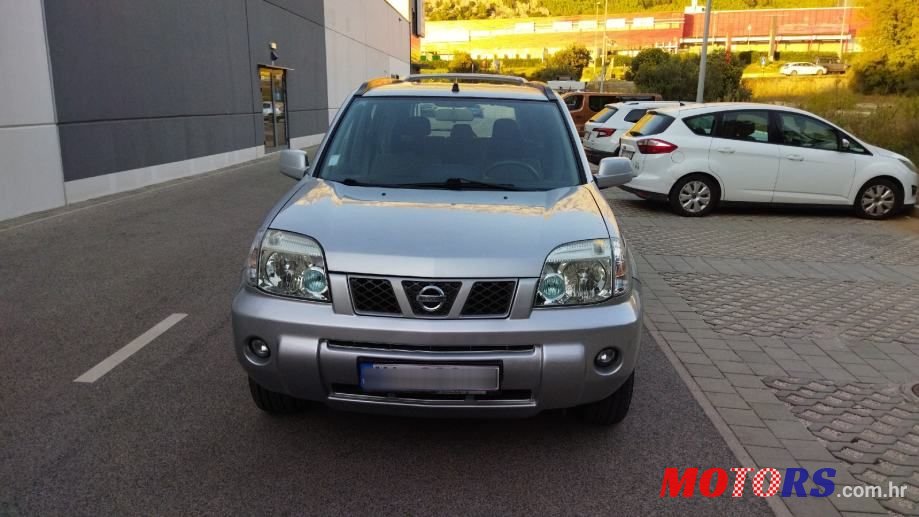 2005' Nissan X-Trail 2,2 Dci photo #2