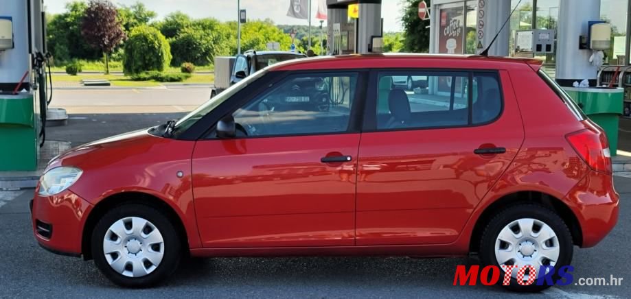2008' Skoda Fabia 1,2 photo #5