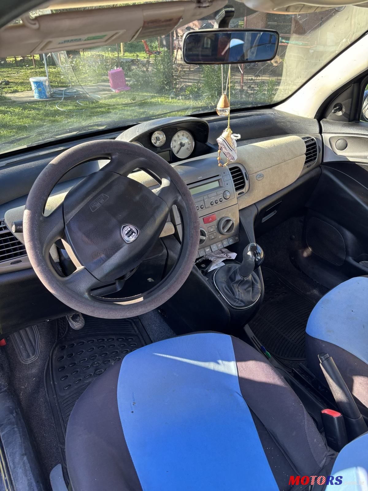 2004' Lancia Y photo #2