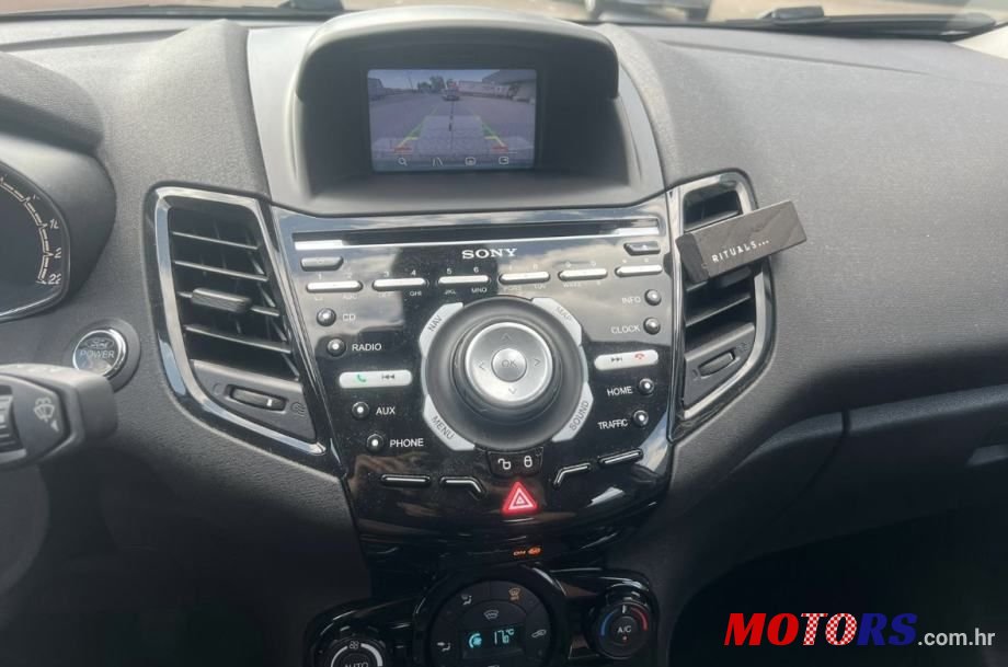 2015' Ford Fiesta 1,5 Tdci photo #6
