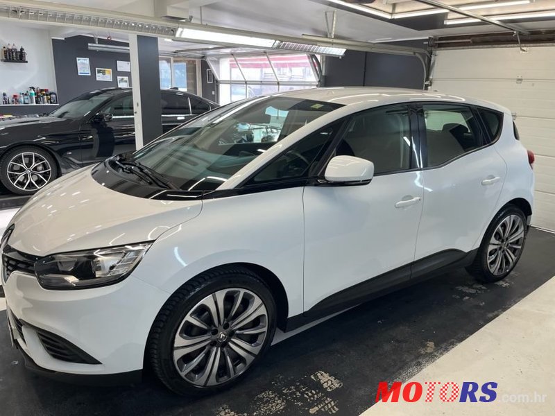 2020' Renault Scenic Dci photo #5