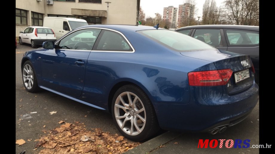 2011' Audi A5 photo #2