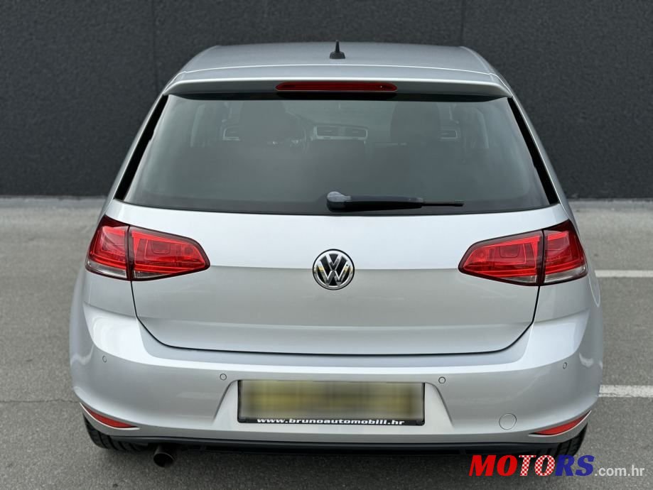 2015' Volkswagen Golf 7 1,6 Tdi Bmt photo #5