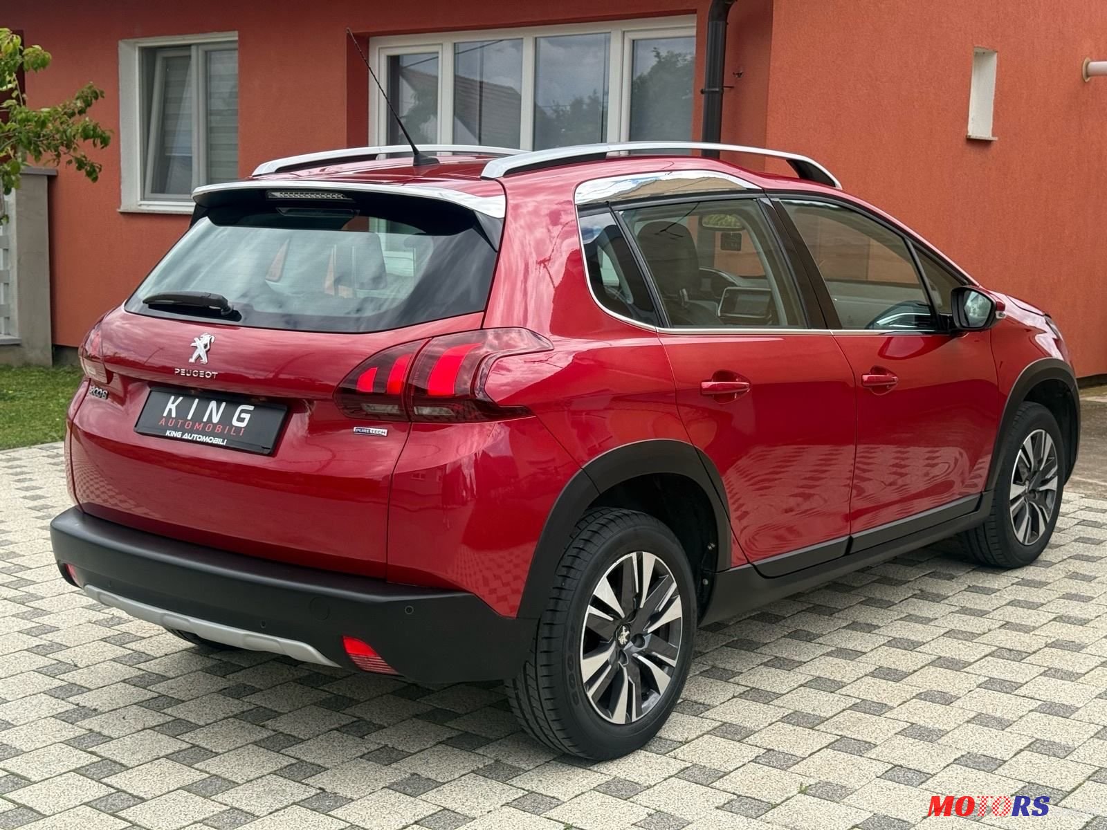 2016' Peugeot 2008 1,2 photo #5