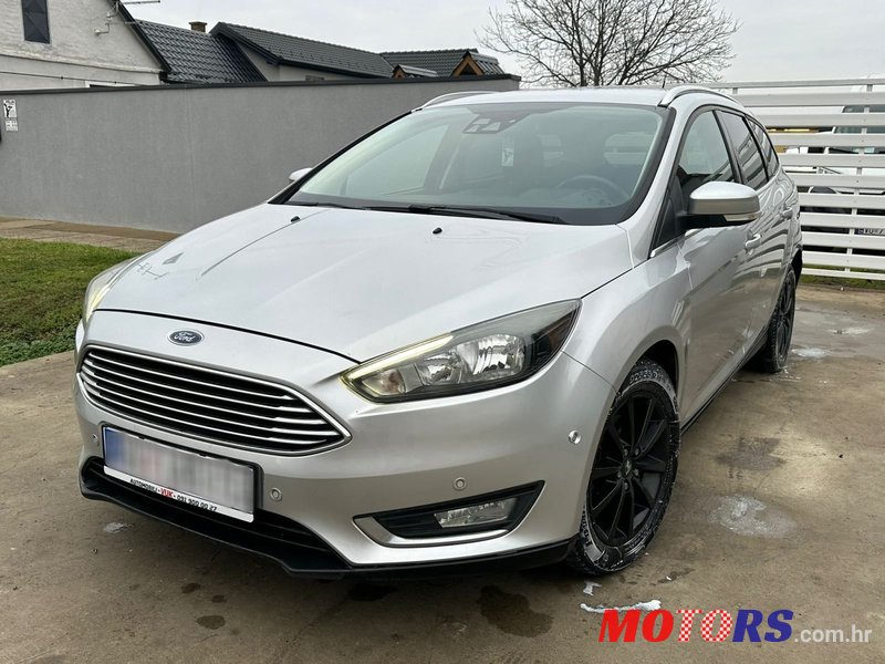 2015' Ford Focus Karavan photo #3