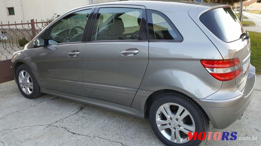 2006' Mercedes-Benz B-Klasa 180 Cdi photo #1