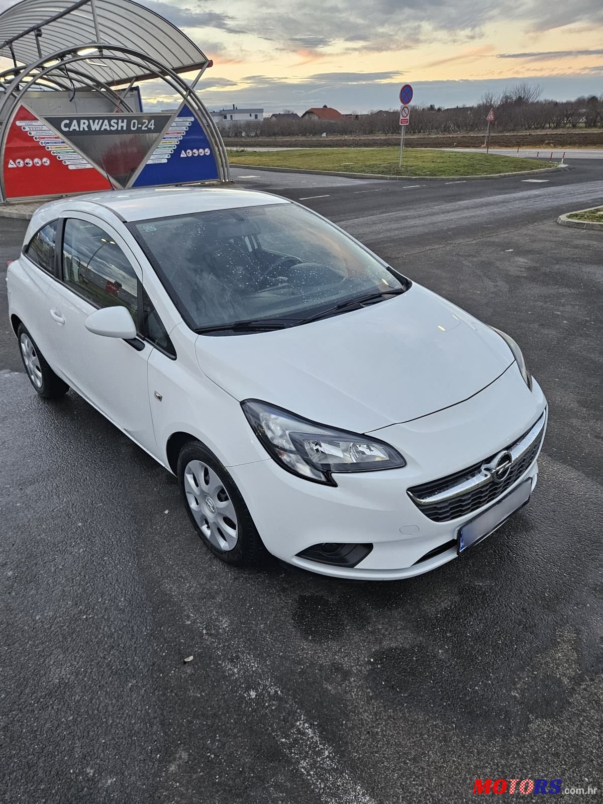 2015' Opel Corsa 1,4 photo #3
