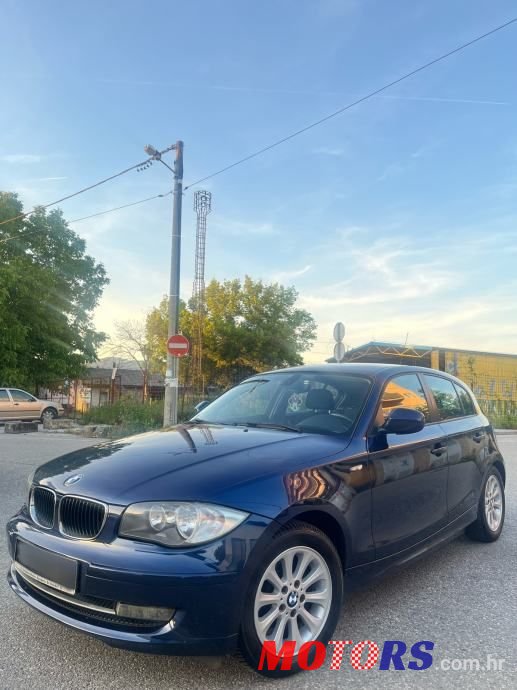 2011' BMW Serija 1 118D photo #2