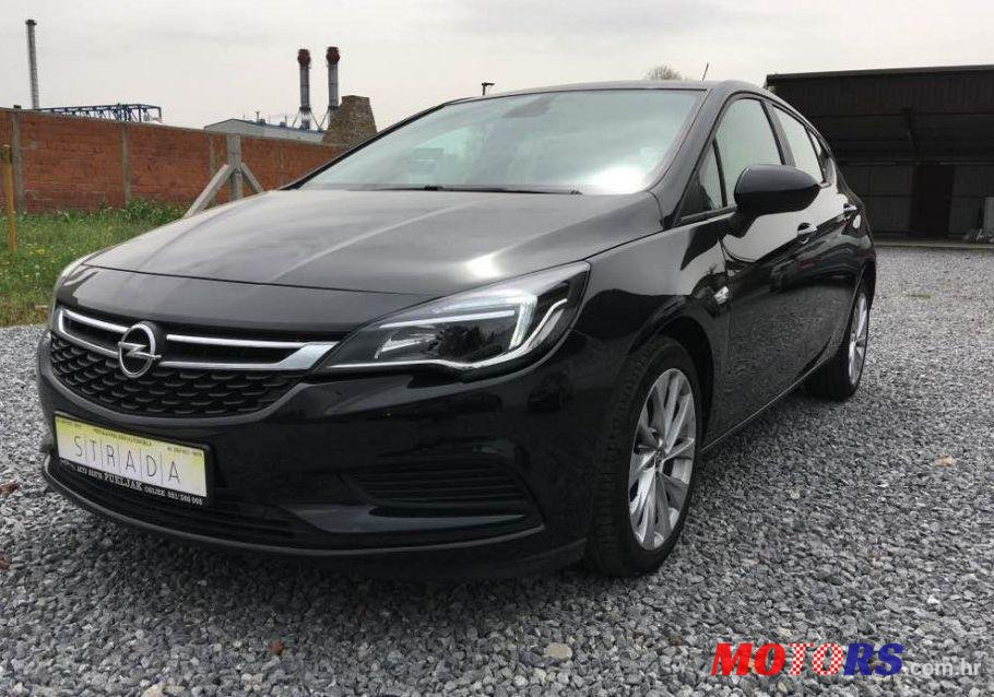 2016' Opel Astra 1,6 Cdti photo #1