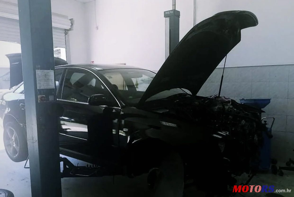 2000' Audi A6 5B photo #1