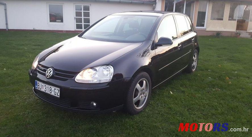 2008' Volkswagen Golf V 1,9 Tdi photo #2