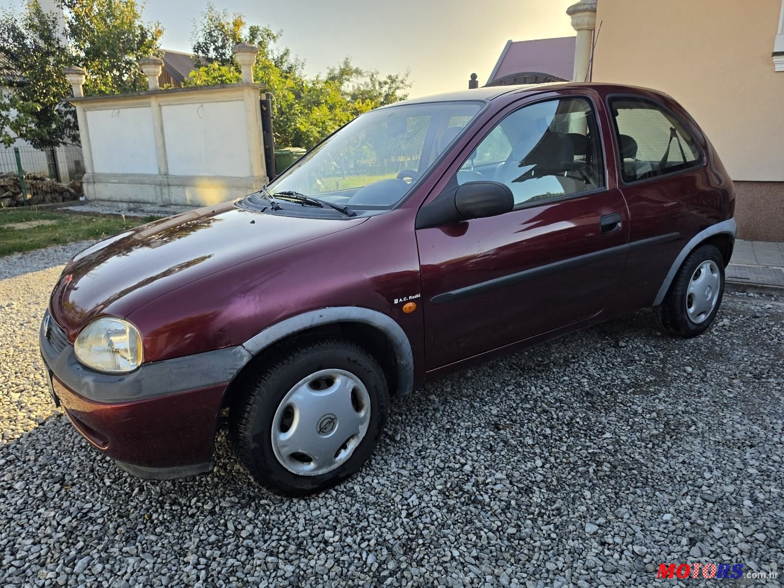 1999' Opel Corsa 1,0 I 12V photo #1