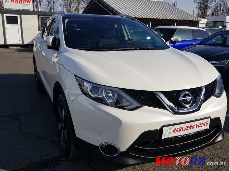 2015' Nissan Qashqai 1,5 Dci 360° photo #1