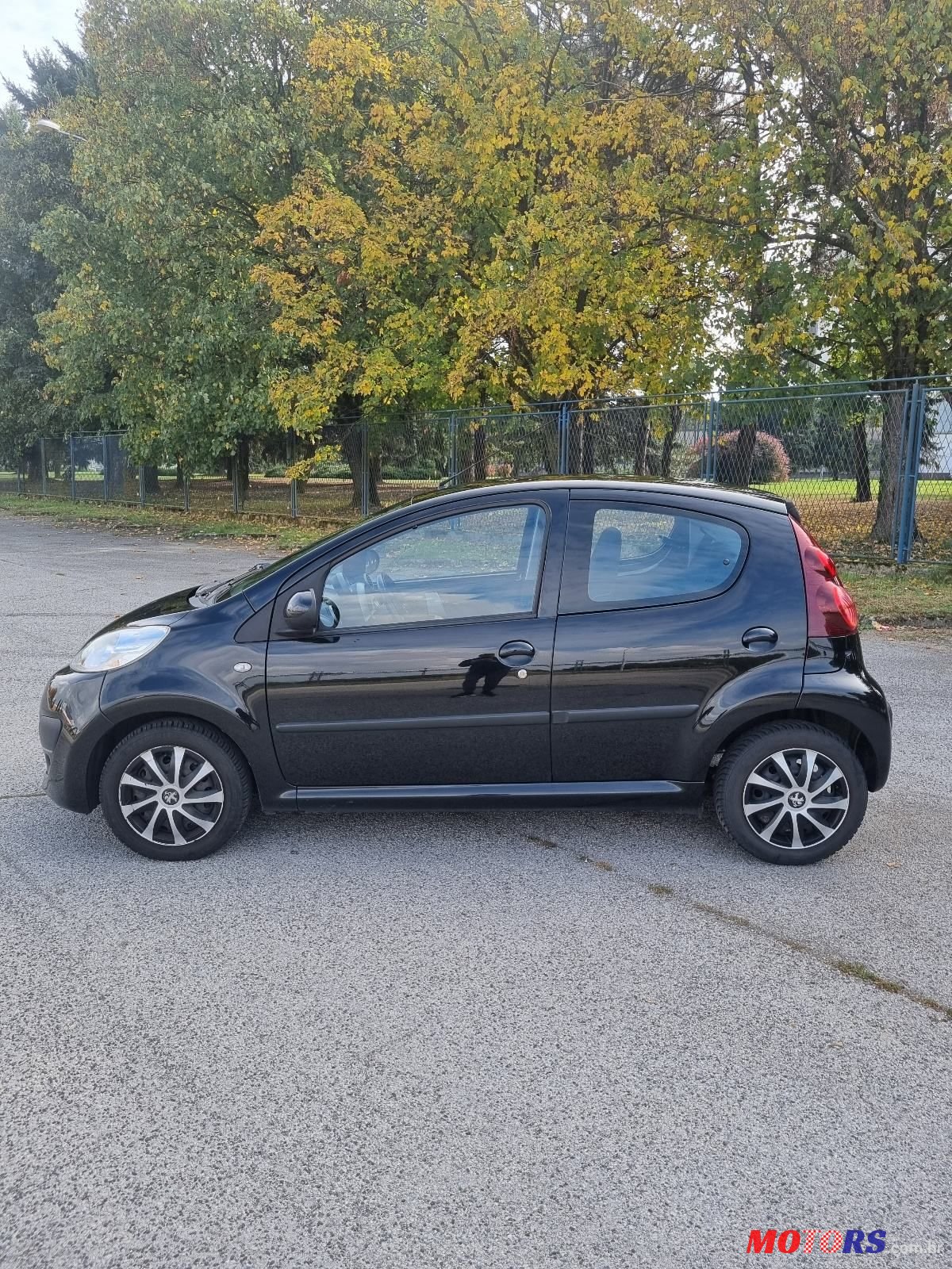 2012' Peugeot 107 1,0 photo #4