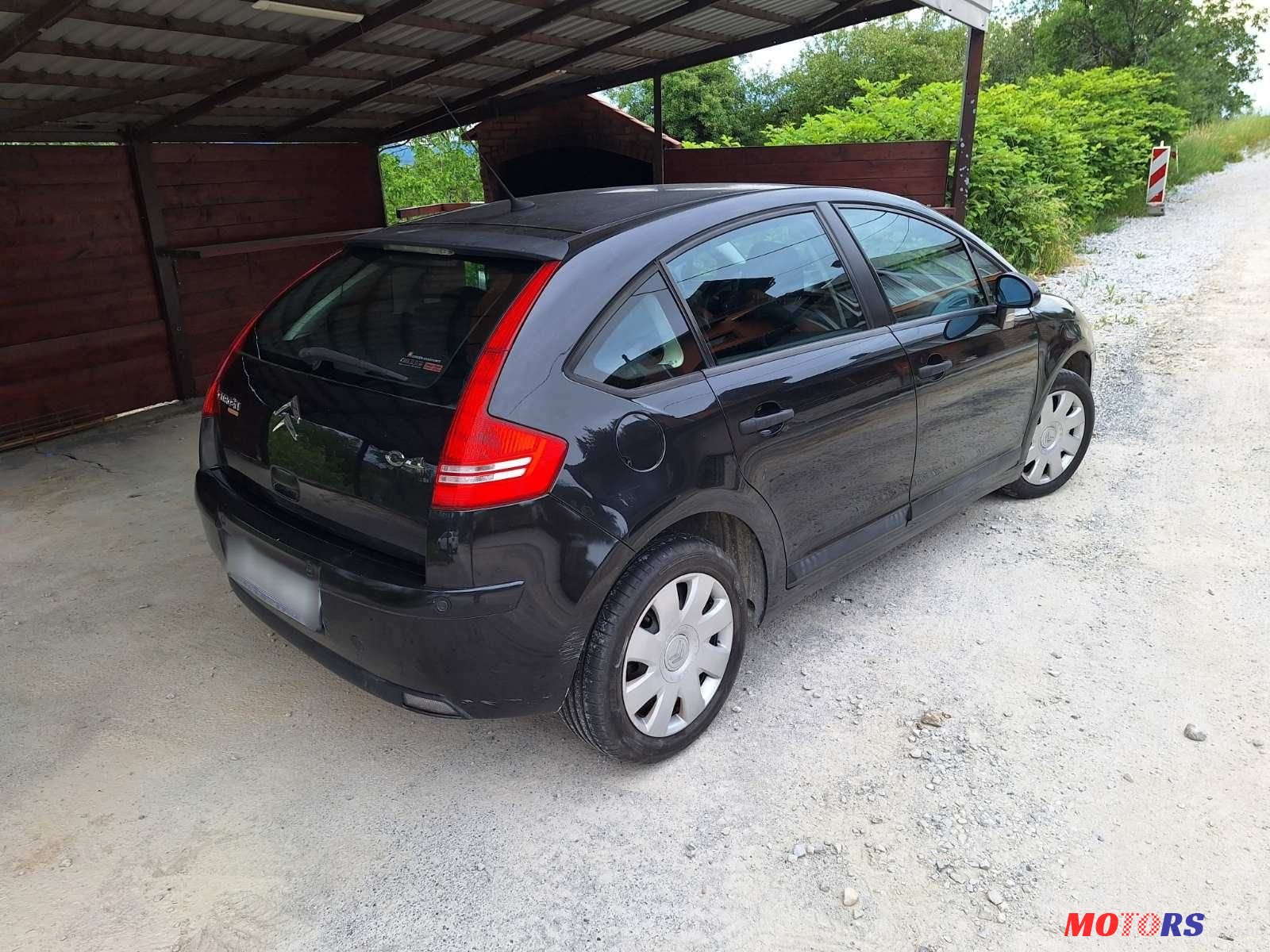2005' Citroen C4 1,6 Hdi 16V Sx photo #2