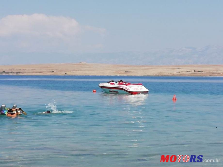 2008' Sea Doo Challenger photo #1