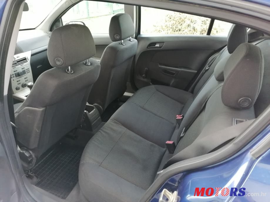 2007' Opel Astra 1,4 16V photo #5