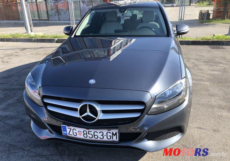 2015' Mercedes-Benz C-Klasa 200 D photo #1