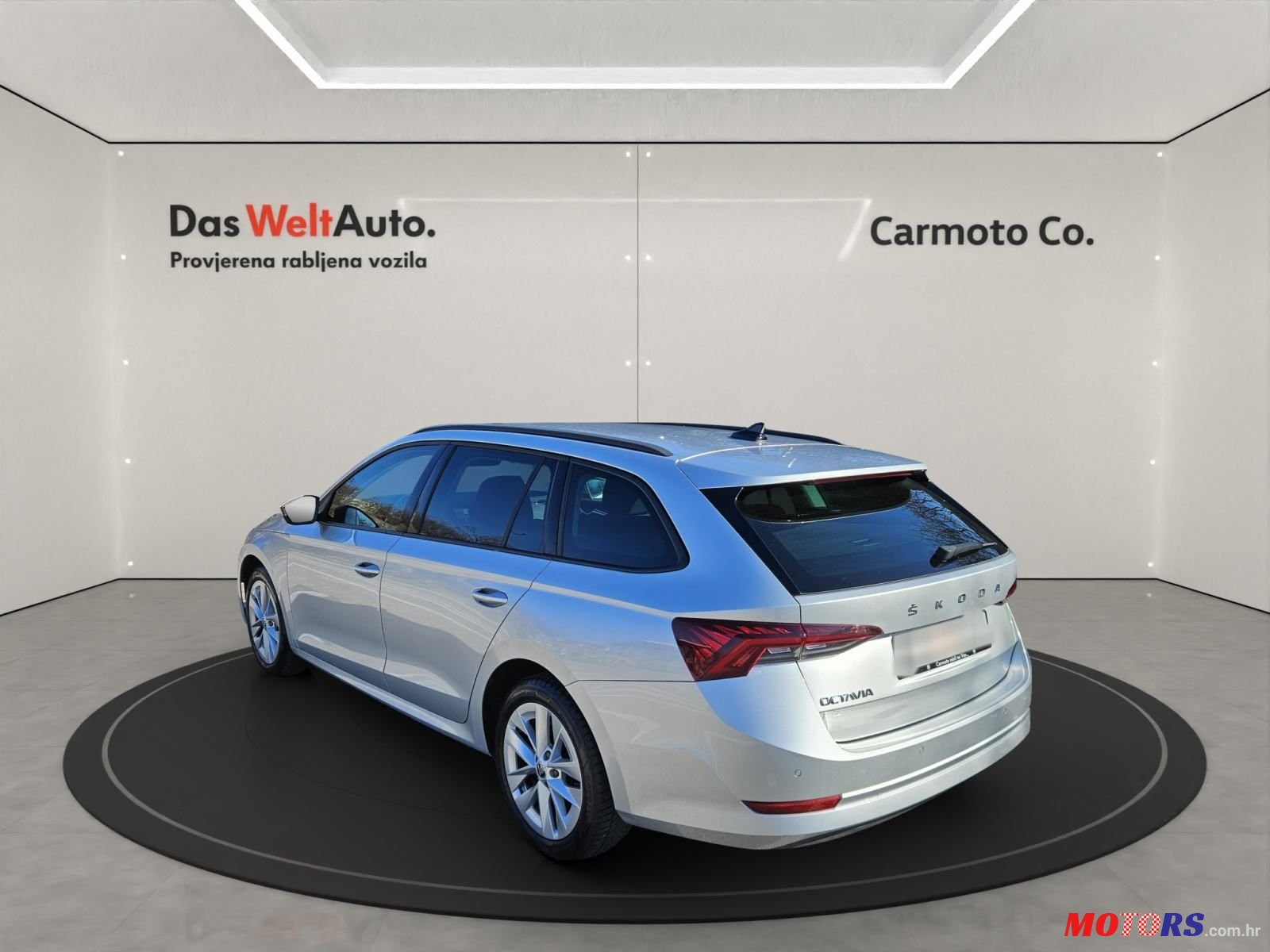 2021' Skoda Octavia Combi photo #3