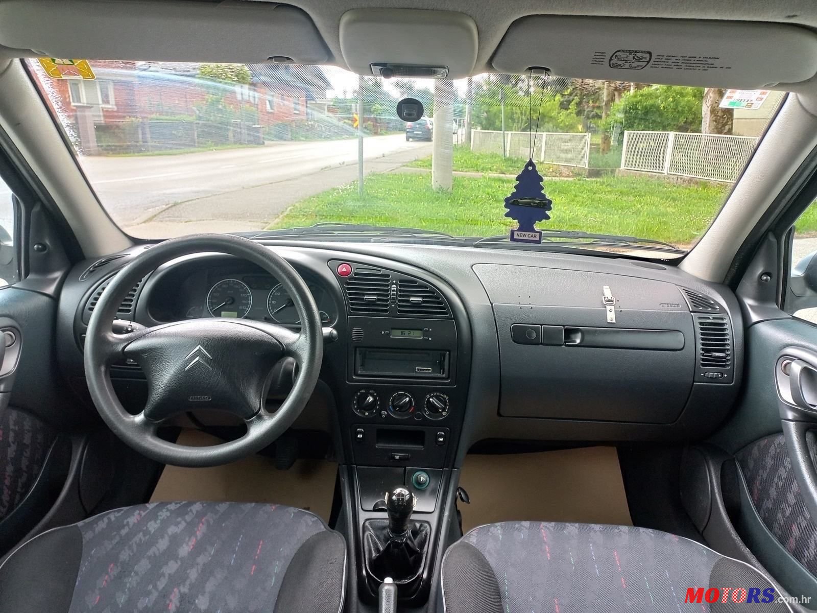 2004' Citroen Xsara 1,4 I X photo #3