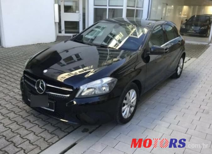 2013' Mercedes-Benz A-Klasa 180 photo #3