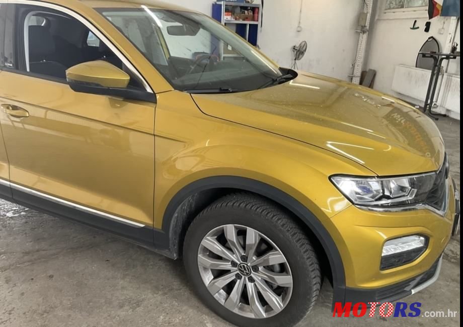 2021' Volkswagen T-Roc 2,0 Tdi photo #2