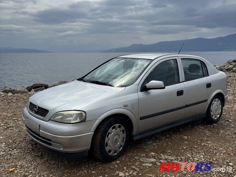2004' Opel Astra Classic 1,6 photo #4